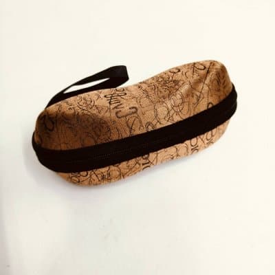 [แพ็ค] กล่องซิบแว่นกันแดด ราคากล่องละ 17 บาท [1 แพ็ค 10 กล่อง]