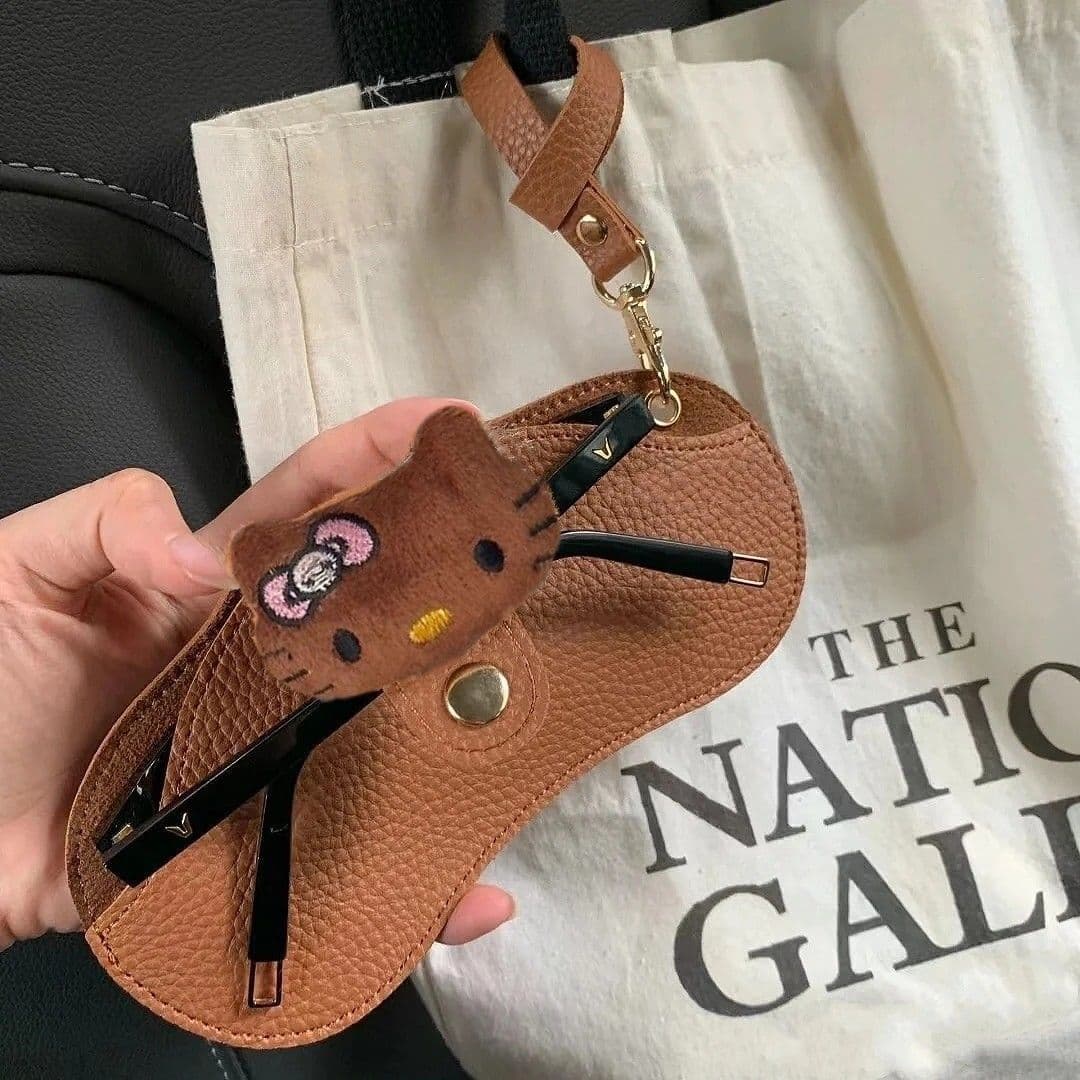 **มีสต๊อกพร้อมส่ง **AAA กระเป๋าแว่นตา ผูกกระเป๋า คิดตี้ ขายเป็นชิ้น  69- - ภาพที่ 5