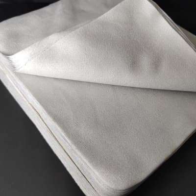 AAA ขนาดใหญ่ 14.5*17.5 ผ้าเช็ดแว่นเกรด AA คละสี ขายเป็นกล่อง กล่องละ 100 ผืน สั่งครบ20 กล่องต่อออเดอร์ สั่งทำโลโก้ผ้าเช็ดแว่นได้ - ภาพที่ 4