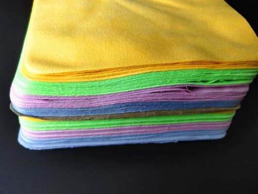 AAA ขนาดใหญ่ 14.5*17.5 ผ้าเช็ดแว่นเกรด AA คละสี ขายเป็นกล่อง กล่องละ 100 ผืน สั่งครบ20 กล่องต่อออเดอร์ สั่งทำโลโก้ผ้าเช็ดแว่นได้ - ภาพที่ 3