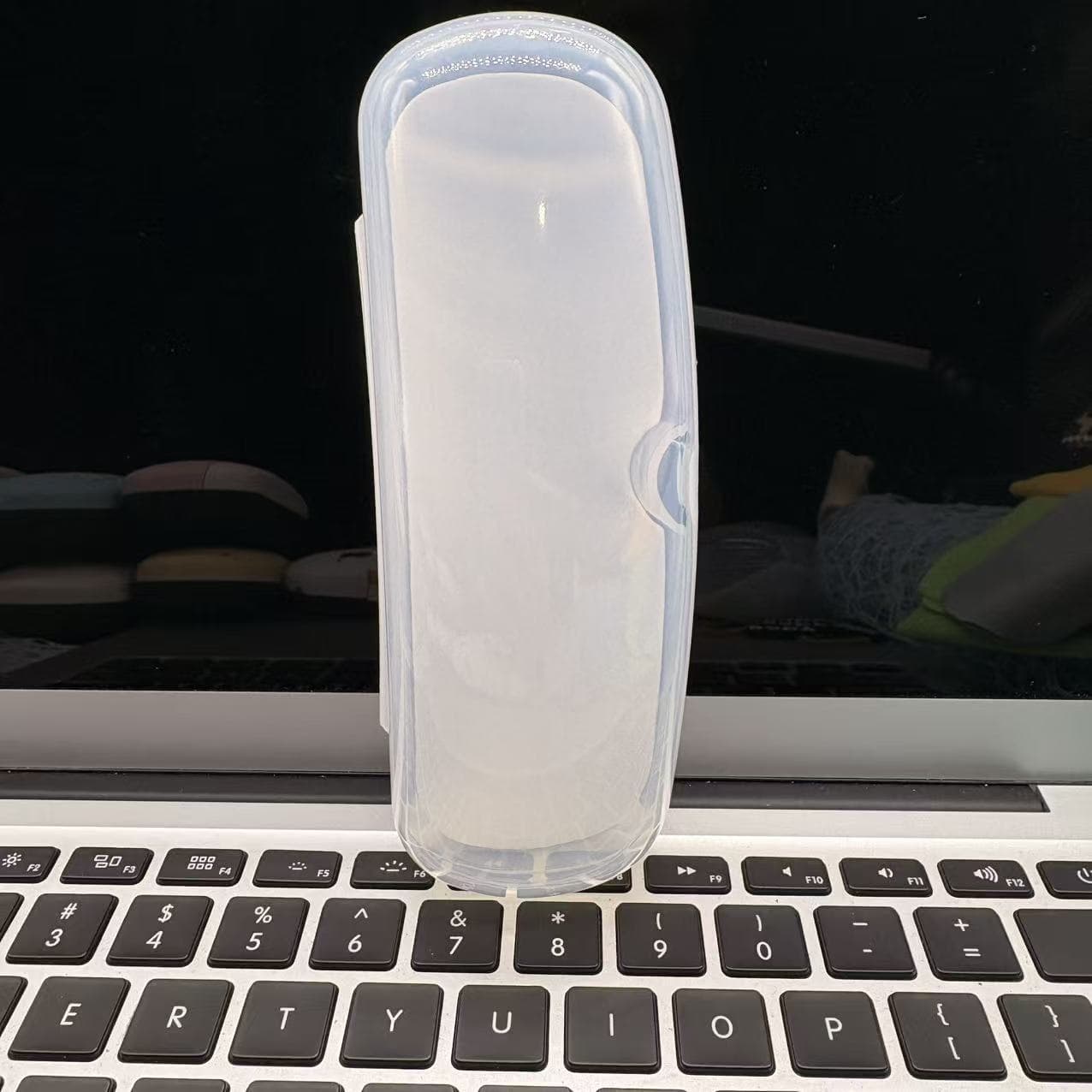 **มีสต๊อกพร้อมส่ง **++ขายเป็นแพก 10 กล่อง กล่องเก็บแว่นตาหลากสีสำหรับนักเรียนสายตาสั้นและสายตายาว (แบบขายส่ง) กล่องพลาสติก กล่องใส่แว่นตา น้ำหนักเบาเป็นพิเศษ - ภาพที่ 6